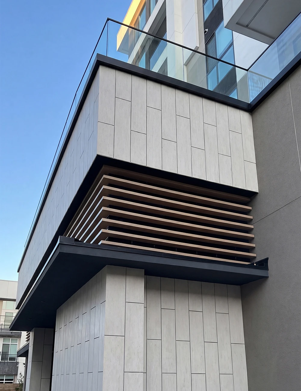 Rivestimento in alluminio per facciate a Los Angeles 5420 Sunset