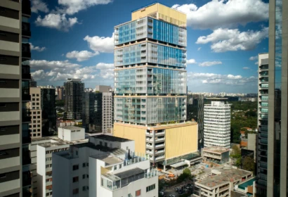 Grattacielo Biosquare São Paulo con rivestimenti in alluminio